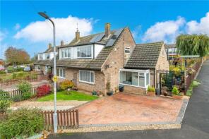 14, Thorold Avenue, Cranwell, Sleaford NG34 8DR