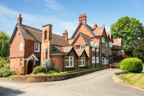 9, Riverside House, Section Of A415 Running Through Burcot, Burcot, Abingdon OX14 3BY