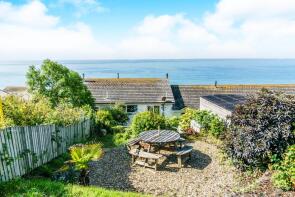 26, Whitsand Bay View, Torpoint PL11 3DB