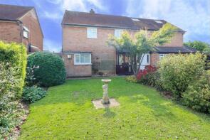 8, Abbott's Close, Uxbridge UB8 3RY