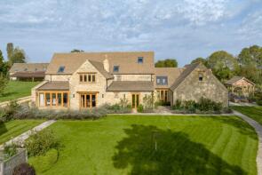 Summerhill Barn, 400624 3/103 To Snowshill Road, Cheltenham GL54 3AZ