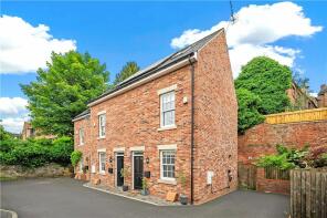 6, Cathedral Court, Ripon HG4 1BF