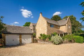 Sycamore Lodge, Manor Barn Court, Cheltenham GL54 4EB