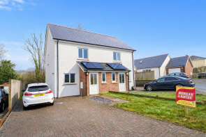 34b, Cwrt Deri, Cwmann, Lampeter SA48 8EJ