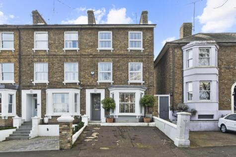 Portland Road, Bishop's Stortford, Hertfordshire, CM23