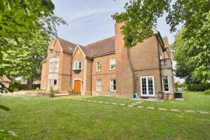 Flat 6, The Old Vicarage, St Georges Place, St. Margarets-at-cliffe, St Margarets At Cliffe CT15 6GG
