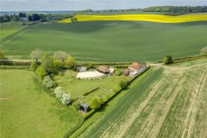Holywick House, Main Road, Rotten Row, Henley-on-thames RG9 6LT