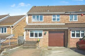 77, Davis Avenue, Bryncethin, Bridgend CF32 9JL