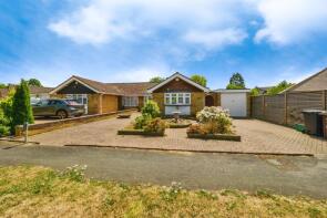4, Forefield, Chiswell Green, St. Albans AL2 3DG