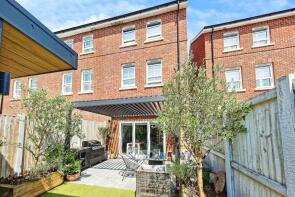 5, Forge Villas, London Road, Dover CT16 3DG