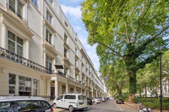 Carriage Driveway
