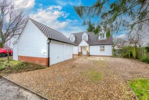 Foxes Crossing, Gestingthorpe Road, Halstead CO9 2RN
