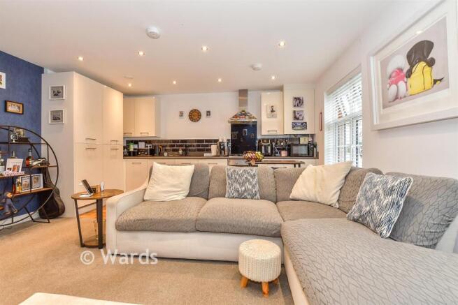 Lounge/ Kitchen