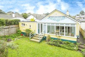 20, Alexandra Gardens, Penzance TR18 4SY