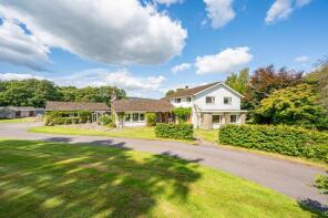 Meadowbrook, Duffryn Road, Llangynidr, Crickhowell NP8 1NT