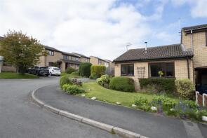 8, Farndale Avenue, Chesterfield S42 7NL