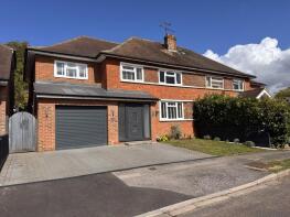 29, Fernhill Close, Blackwater, Camberley GU17 9HD
