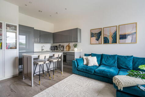 Ladymead, Guildford, GU1