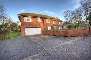 1, Woodland Court, Carnaby Sticks, Bridlington YO15 3QH