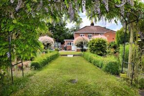 4, Mill Road, Norwich NR9 5HL