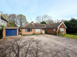 Adobe, Dean Oak Lane, Leigh RH2 8PZ