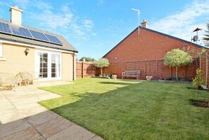 30, Starsmore Fields, Peterborough PE6 9AZ