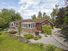 Woodlands, Main Street, Torrance G64 4EH