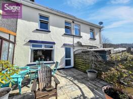 15, Oak Street, Newport NP11 5JH