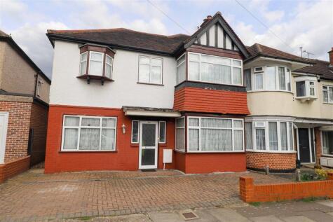 Victoria Road, Ruislip, HA4