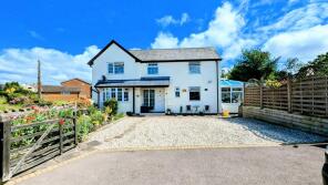 4, The Row, Main Road, Lydney GL15 6AX