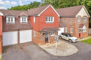 27, Greenhill, Tonbridge TN12 0SU