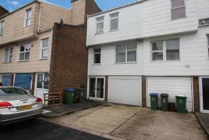 2, St Martins Close, Erith DA18 4DZ