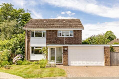 Fulmar Drive, East Grinstead, RH19