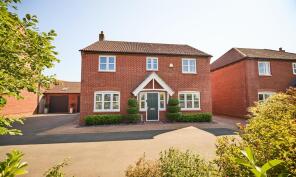 12, Gables Close, Leicester LE9 9JA