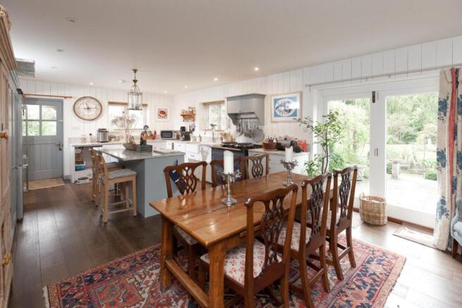 Kitchen/Dining Room