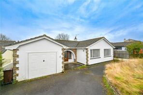 5, Lydcott Crescent, Looe PL13 1QG