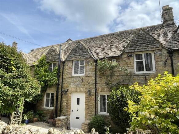 Bourton Croft Cottage Facade.JPG