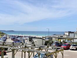 5, Waves, Tregurrian Hill, Watergate Bay, Newquay TR8 4AY