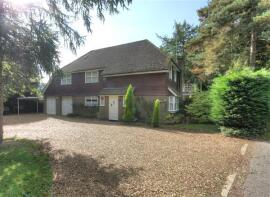 Ladyfields, Mereworth Road, West Peckham, Maidstone ME18 5JH