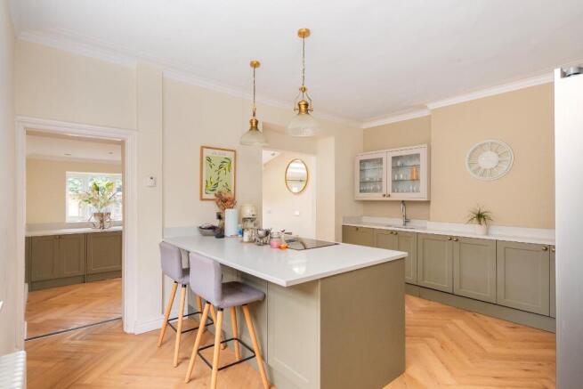 C1V0D5RFS - Kitchen E.jpg