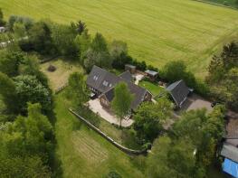 Deanbank, Shieldhill Road, Quothquan, Biggar ML12 6NA