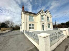 Llwyn, Ceincoed Bungalows To Llanybydder, Llanybydder SA40 9TX