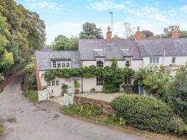 Amaryllis Cottage, The Green, Banbury OX17 2BB