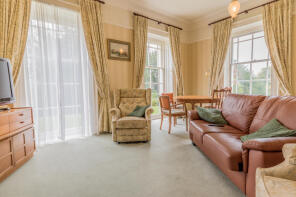 Flat 4, 1 Yealand House, Yealand Road, Carnforth LA5 9SF
