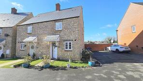 18, Setters Way, Northampton NN7 2QQ