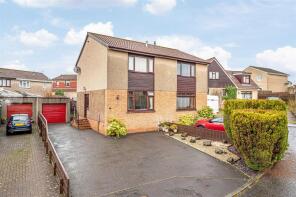 11, Woodbank Grove, Dunfermline KY12 9XP
