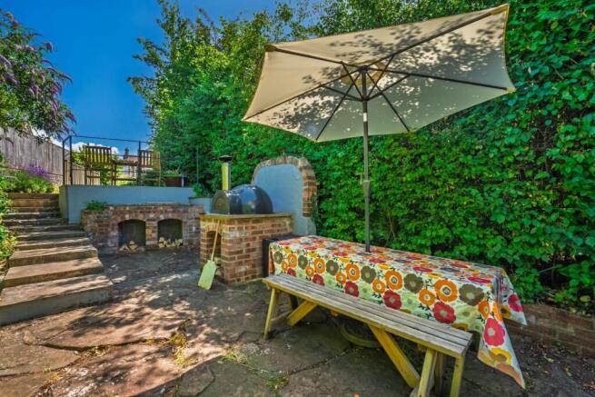 2 - rear of rear garden.jpg