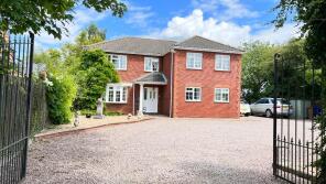 104 Oakleigh House, High Road, Wisbech PE13 4NB