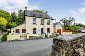 Ivy House, C3022 Junction U6384 To Lampeter Velfrey Village, Lampeter Velfrey, Narberth SA67 8UQ
