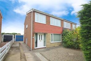 10, Parkways Drive, Oulton, Leeds LS26 8TS